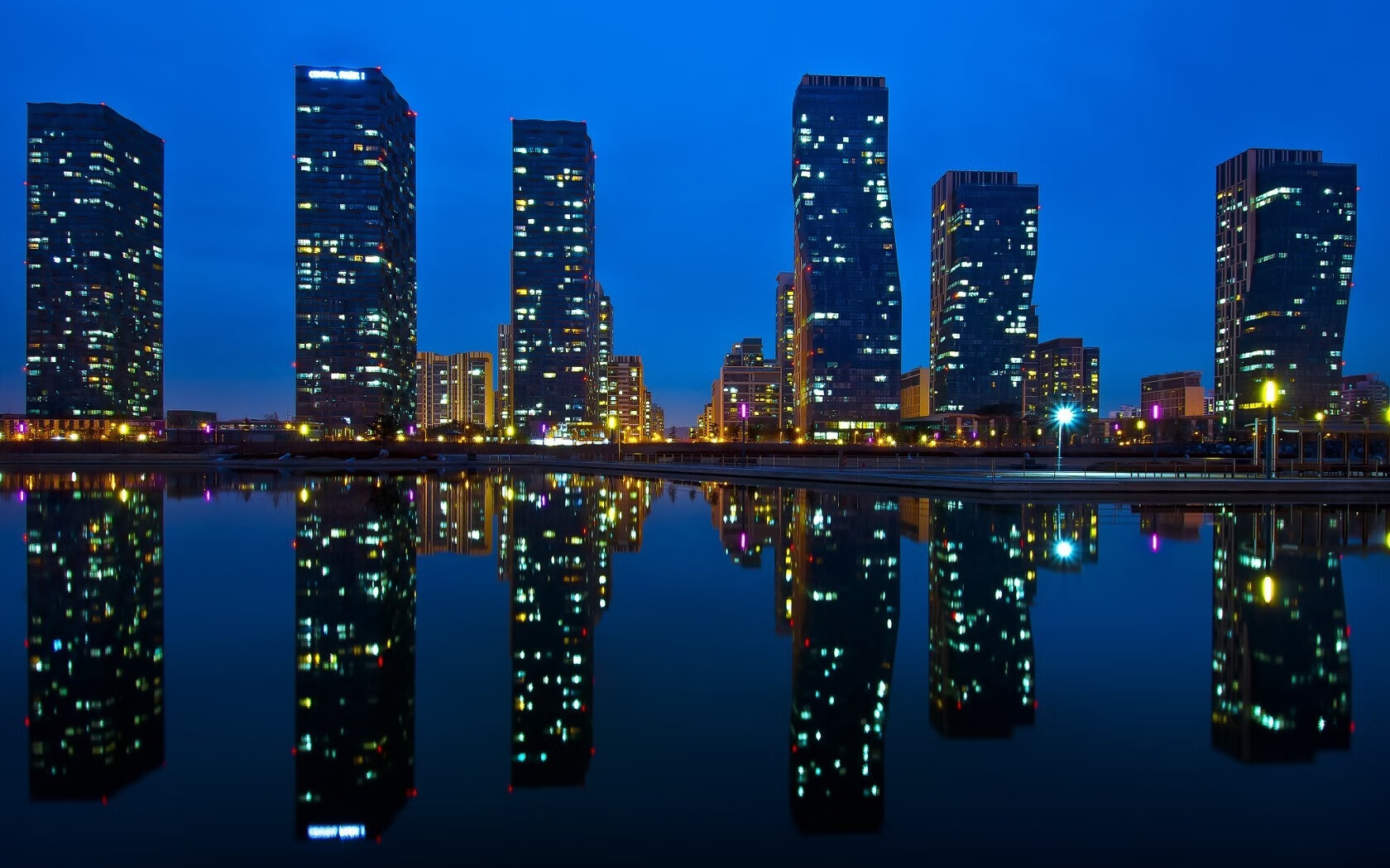 开云·Kaiyun网页版-赛季中期休赛期调整，球员恢复计划成热议话题，球员赛季中期交易后工资谁发